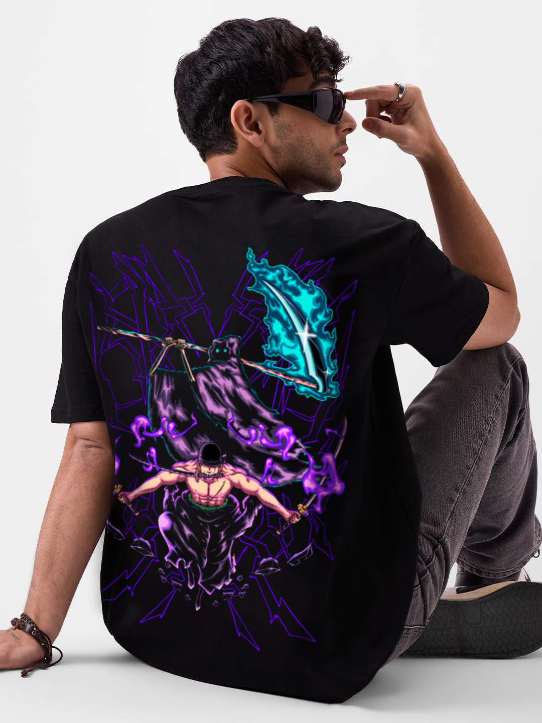 ZORO ONE PIECE OVERSIZED 240 GSM UNISEX BLACK TSHIRT - INDIE APES