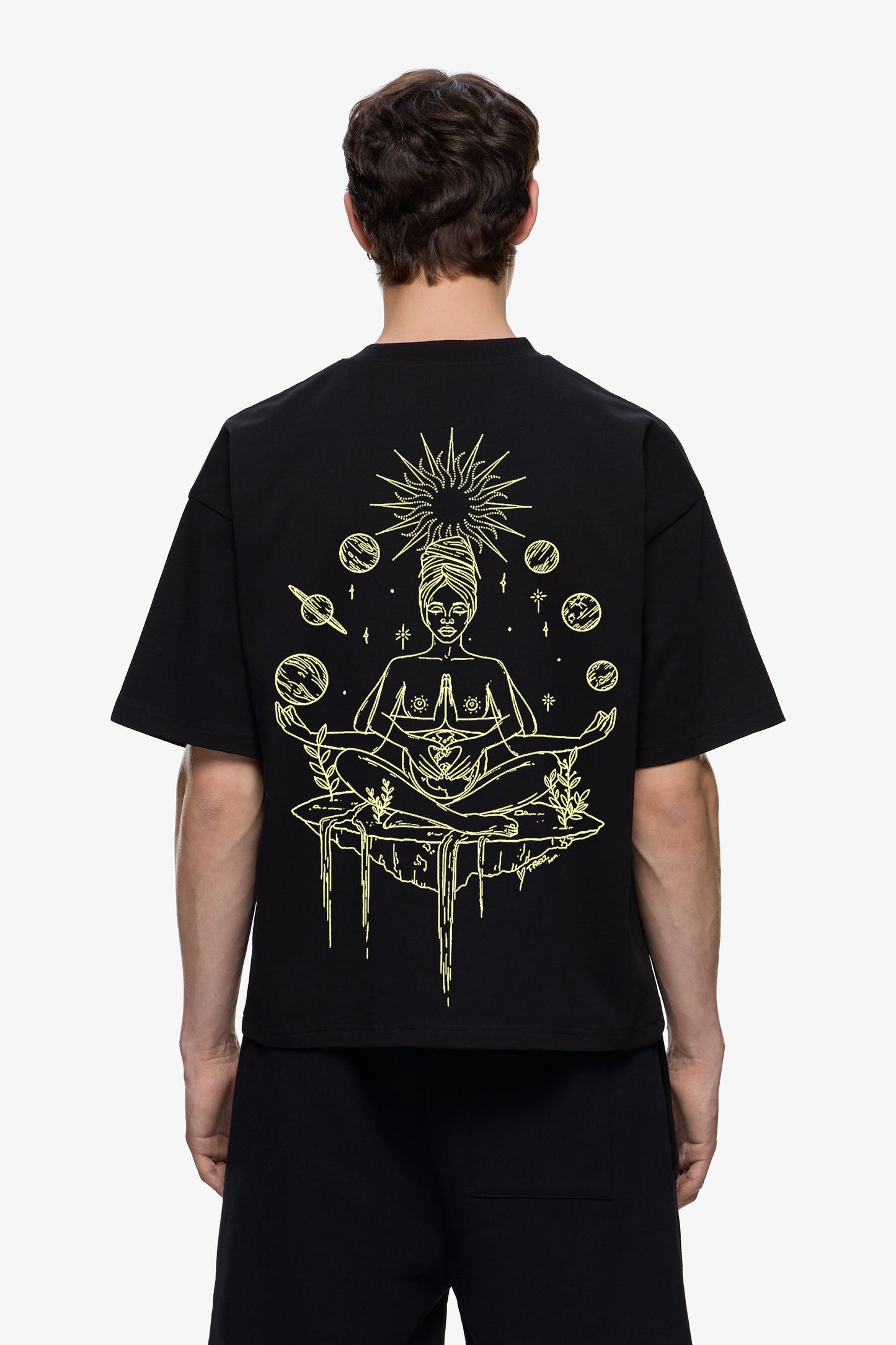 ELEVATE FOCUS OVERSIZED TSHIRT - INDIE APES